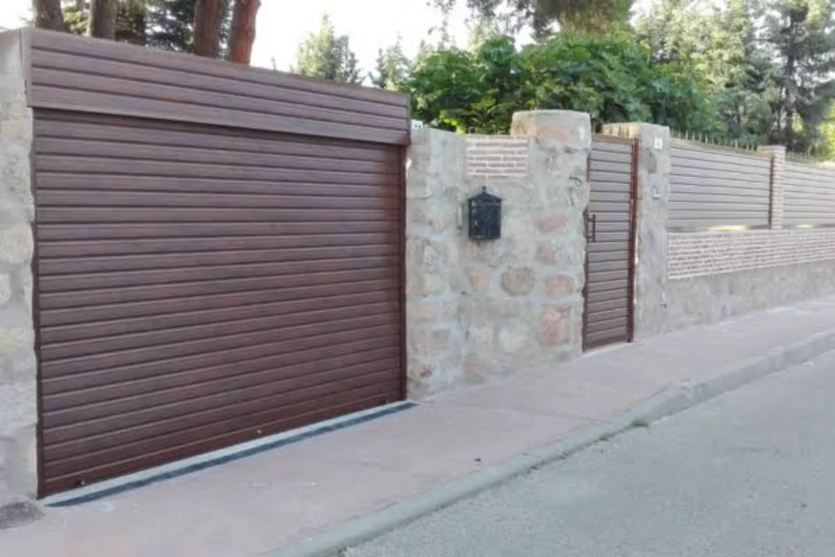 Puerta corredera automática